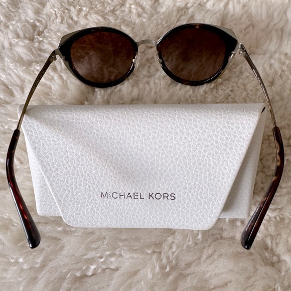 Michael Kors  Sunglasses MK 1029 Charleston Brown Cateye Shape Tortoise - Picture 9 of 12